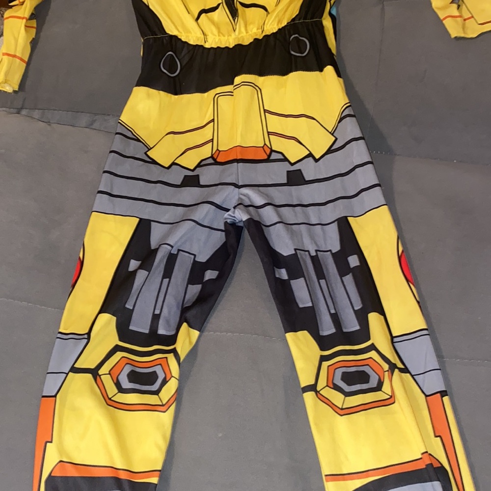 Transformer costume - Picture 4 of 7